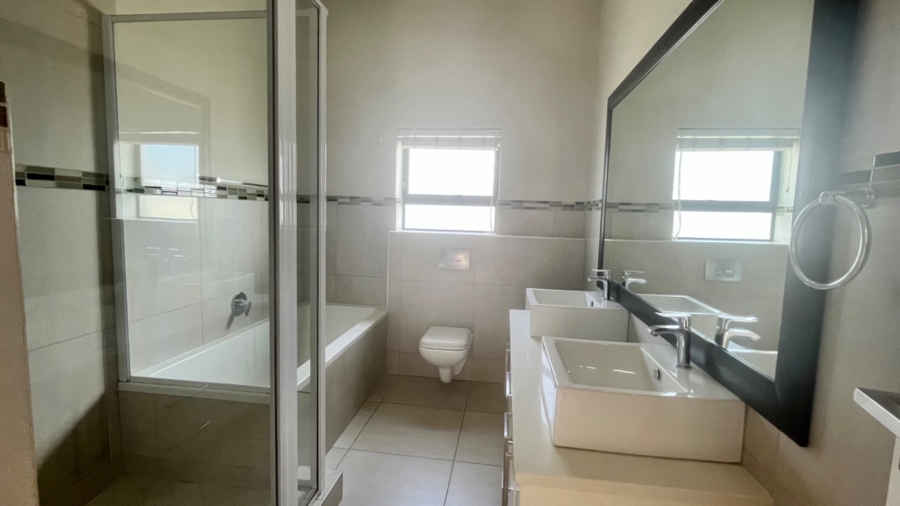 3 Bedroom Property for Sale in Welgelegen Western Cape